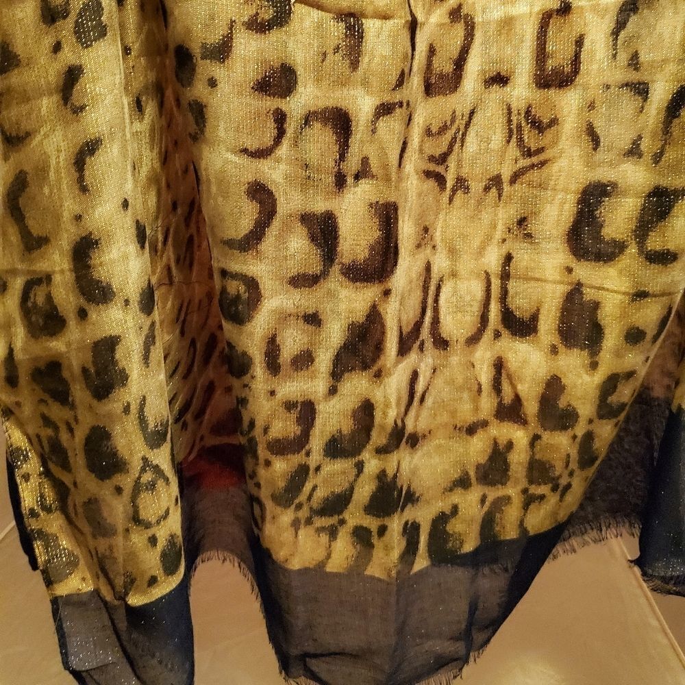 Scarf - Picture 4 of 8